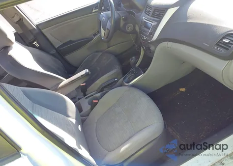 2015 Hyundai Accent Gls z USA, uszkodzony, nr VIN KMHCT4AE9FU914346